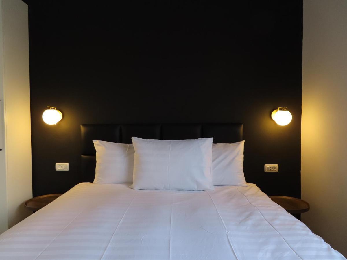 White Moon Inn 耶路撒冷 外观 照片