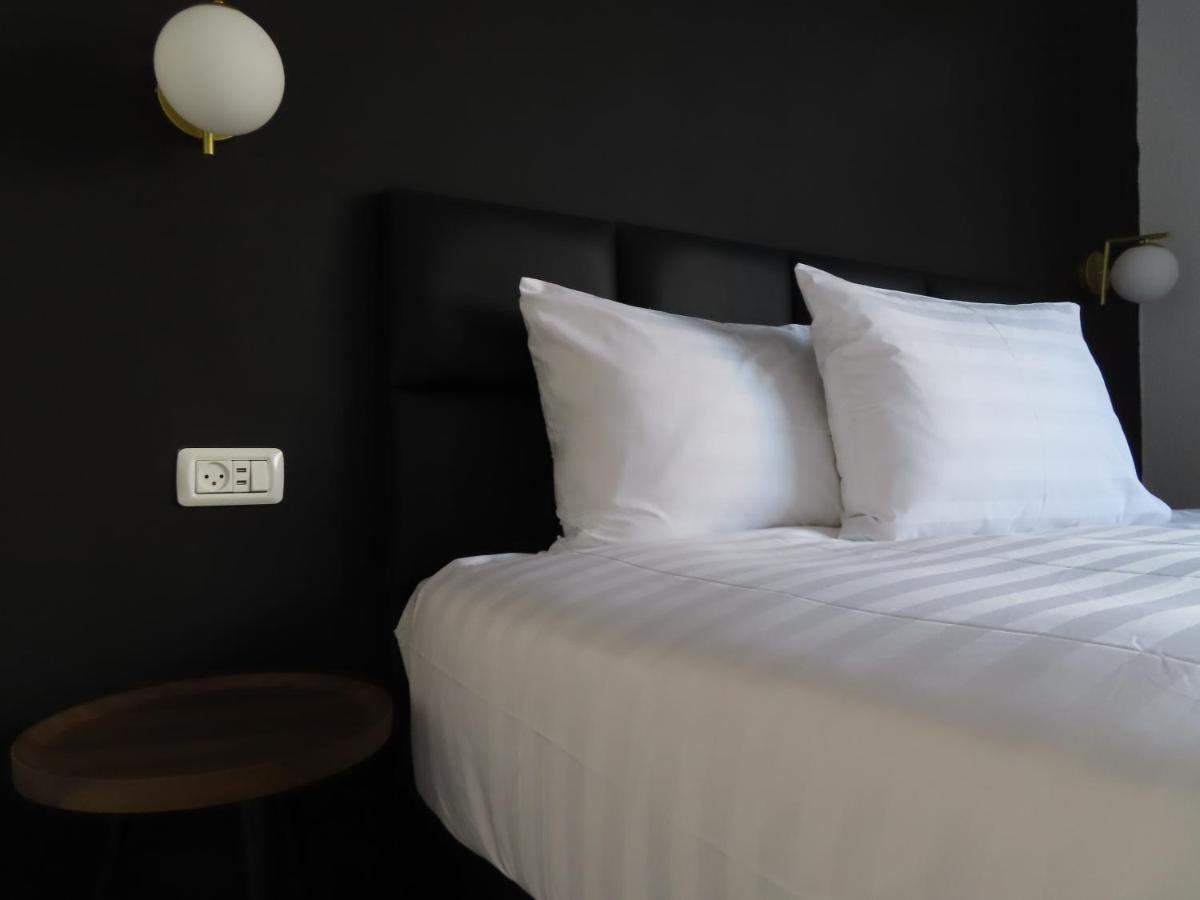 White Moon Inn 耶路撒冷 外观 照片