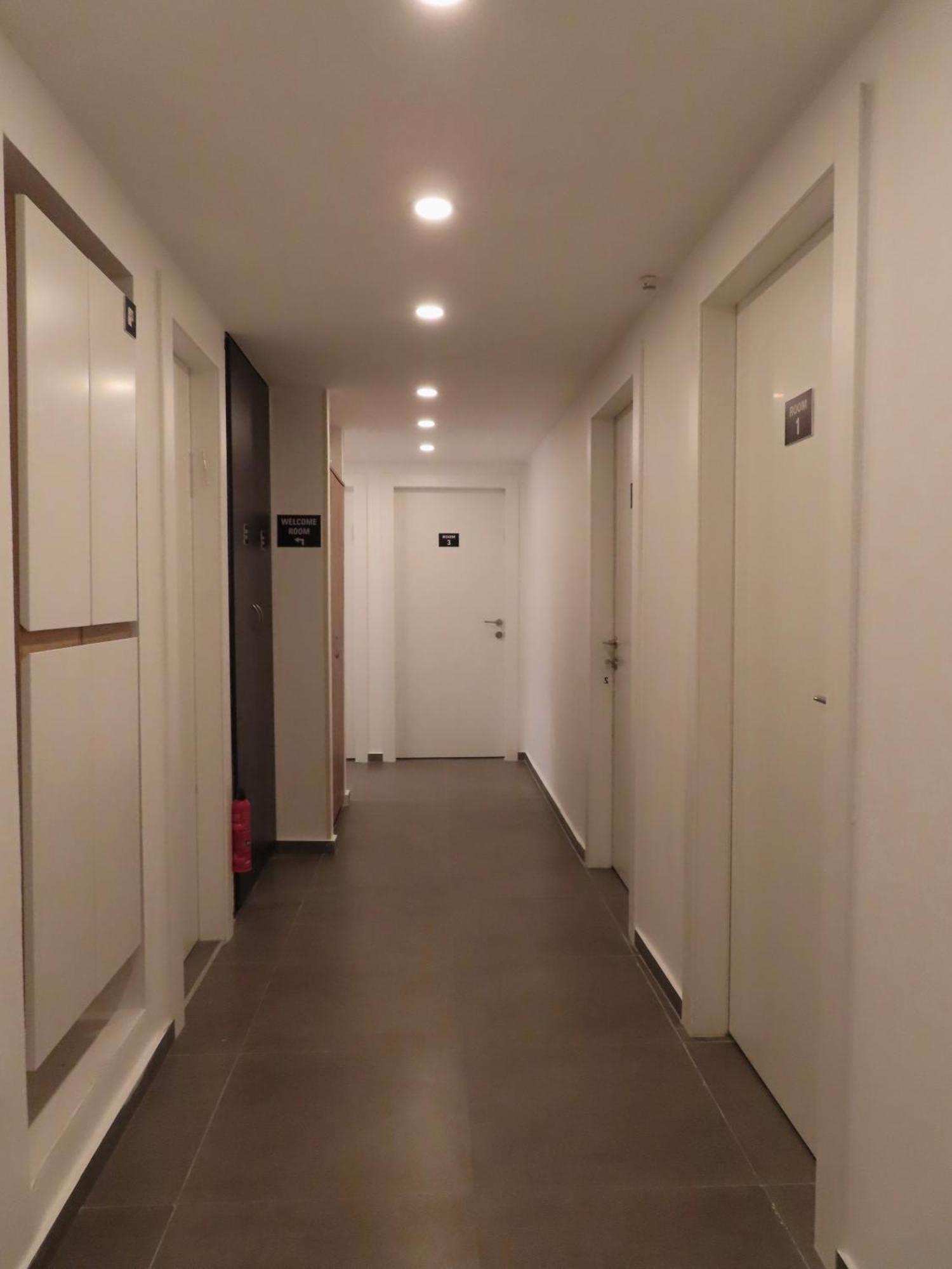 White Moon Inn 耶路撒冷 外观 照片
